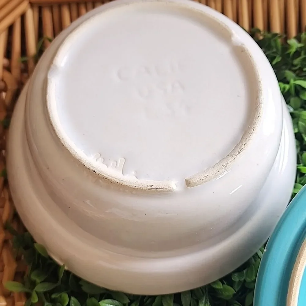 Vintage 60's Ceramic Leaf Shaped Lid With Bowl
